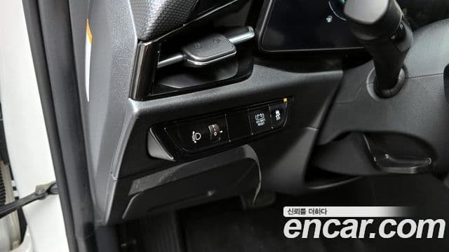 Kia D All New Niro Prestige, 2022 16