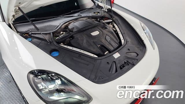 Porsche Panamera (971), 2018 6