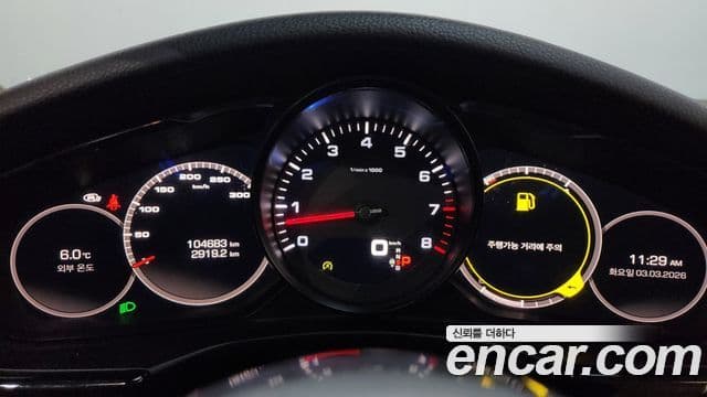 Porsche Panamera (971), 2018 8