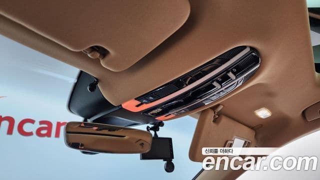 Porsche Panamera (971), 2018 17