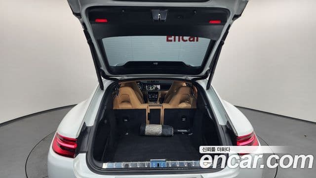 Porsche Panamera (971), 2018 20