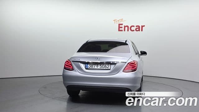 Mercedes-Benz C-класс W205 C200 d, 2016 4