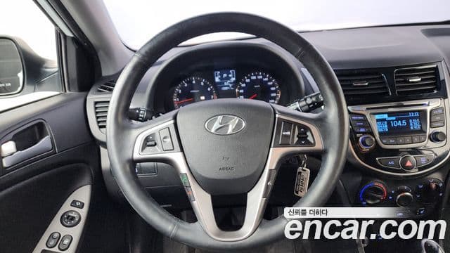 Hyundai Accent(новый кузов / новое поколение) Modern, 2017 13