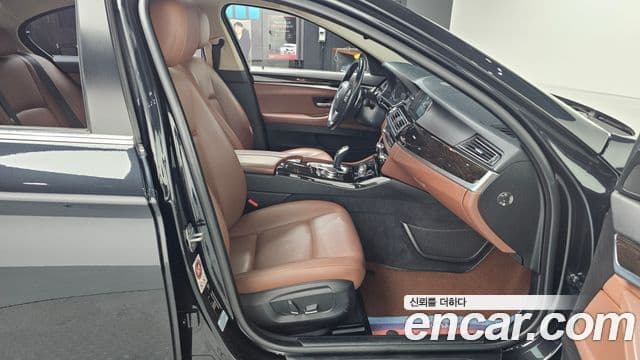 BMW 5시리즈 (F10), 2015 11