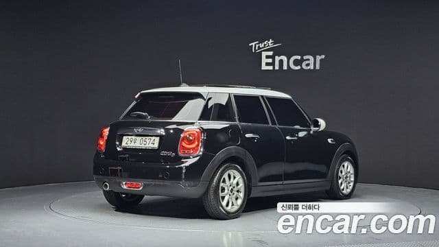 Mini Cooper D 3세대, 2016 2