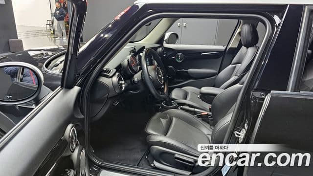 Mini Cooper D 3세대, 2016 10