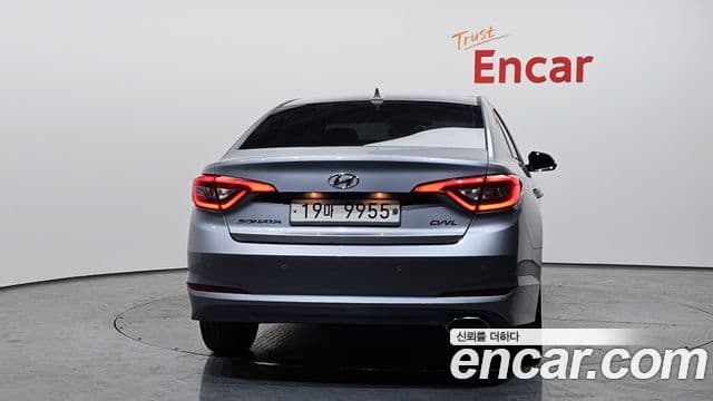 Hyundai LF Sonata 2.0 Smart, 2015 4