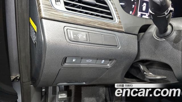 Hyundai LF Sonata 2.0 Smart, 2015 14