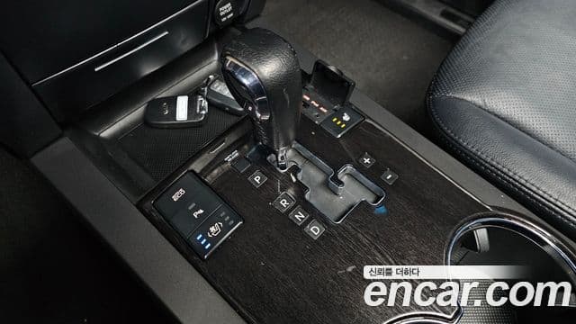 Kia Mohave 4WD KV300, 2014 9