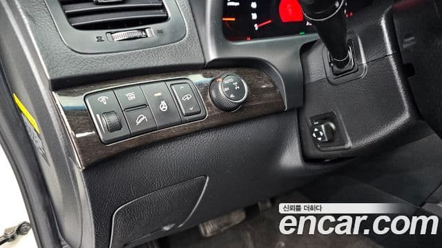 Kia Mohave 4WD KV300, 2014 14