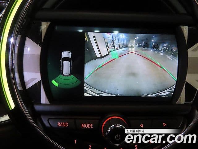 Mini Cooper D 클럽맨 2세대, 2019 15