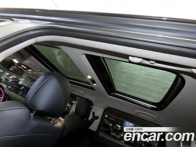 Mini Cooper D 클럽맨 2세대, 2019 17