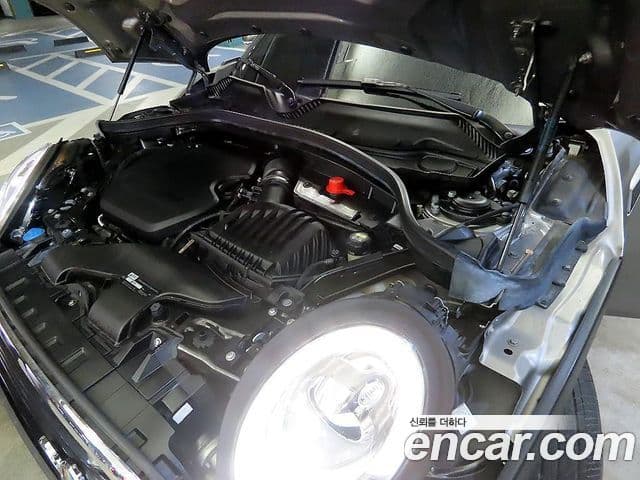 Mini Cooper D 클럽맨 2세대, 2019 19