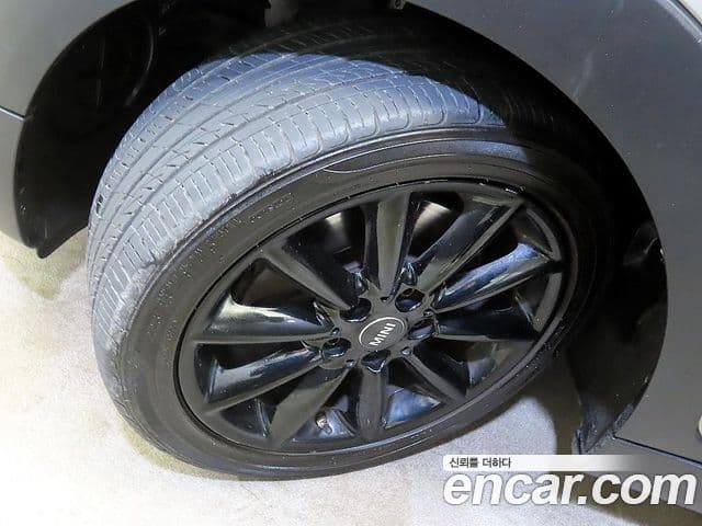 Mini Cooper D 클럽맨 2세대, 2019 20