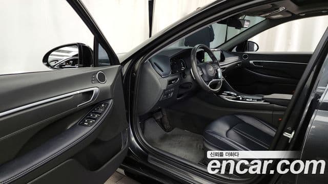 Hyundai Sonata гибрид (DN8) Premium Plus, 2022 10
