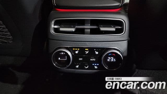 Genesis electrified GV70 e-AWD, 2022 19