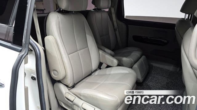 Kia The / новый New Carnival President, 2019 12