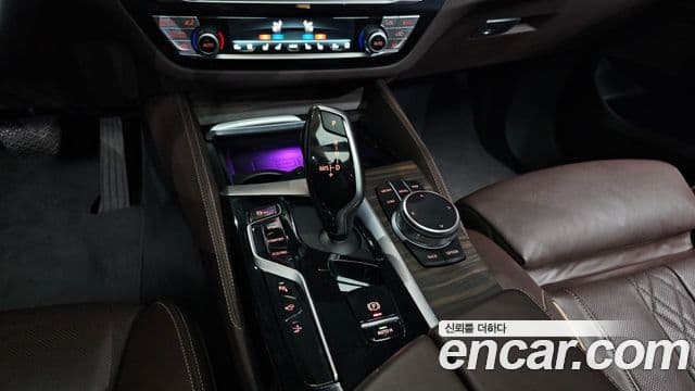 BMW 6시리즈 GT (G32) Luxury, 2024 9