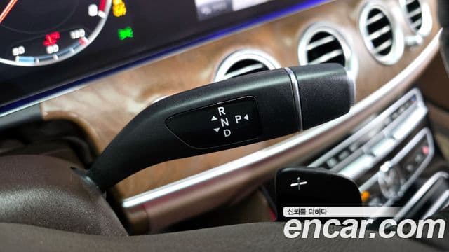 Mercedes-Benz E-класс W213 Exclusive, 2020 9