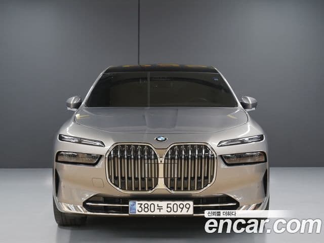 BMW 7시리즈 (G70) 740i sDrive Design Pure Excellence, 2023 3