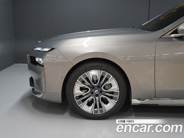 BMW 7시리즈 (G70) 740i sDrive Design Pure Excellence, 2023 6