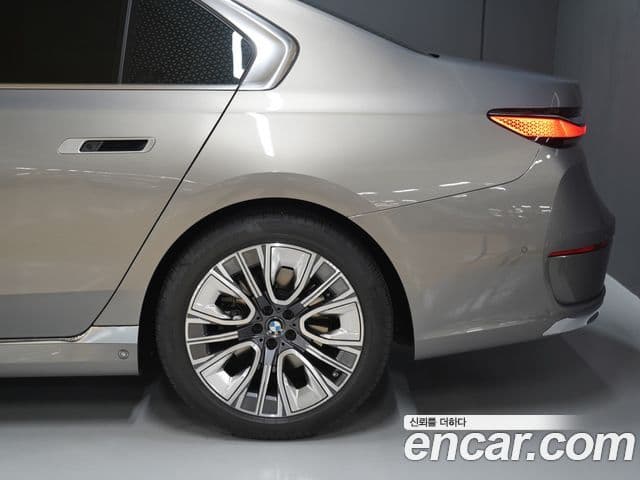 BMW 7시리즈 (G70) 740i sDrive Design Pure Excellence, 2023 7