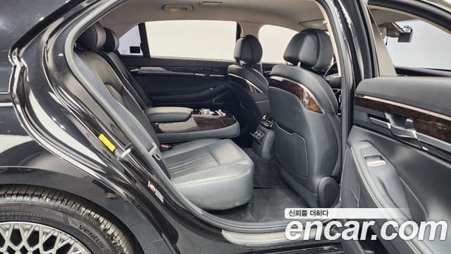 Genesis G90 Premium Luxury, 2019 12