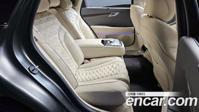 Genesis G80 (RG3) бензин 2.5 турбо 2WD, 2026 12