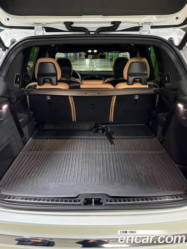 Volvo XC90 2세대 T8 Ultimate Bright гибрид, 2023 9