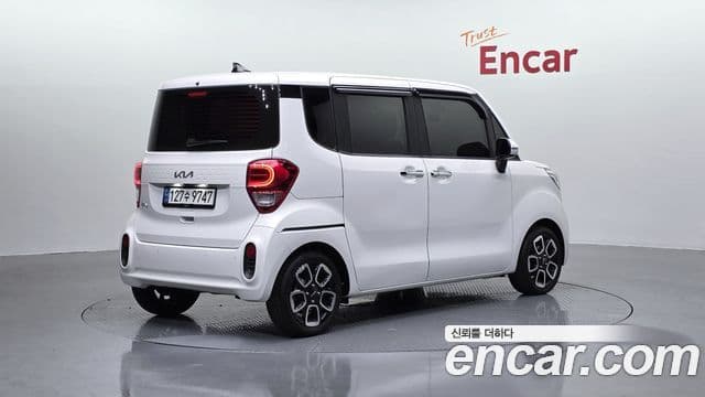 Kia The / новый New Ray Signature, 2022 2