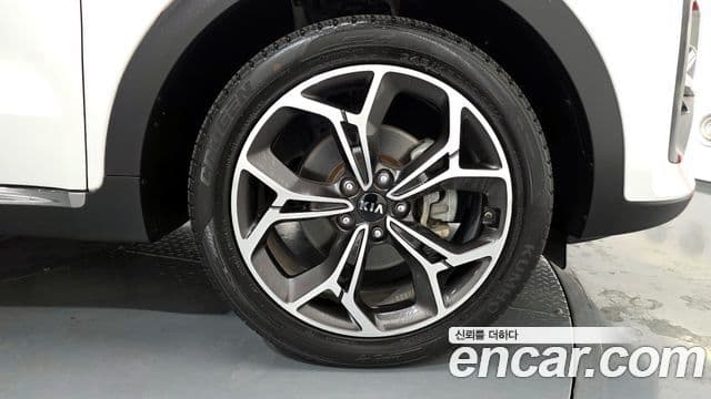 Kia Sportage The / новый Bold Signature, 2020 все фото