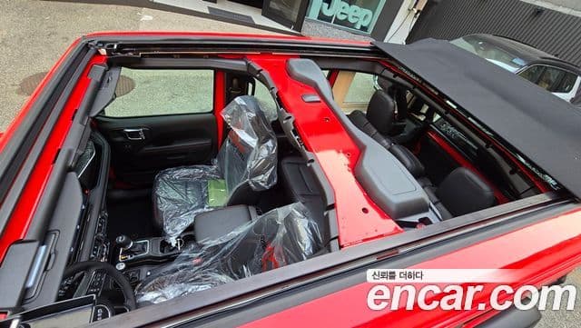 Jeep Wrangler (JL) 2.0 Rubicon Power top 4도어, 2025 10