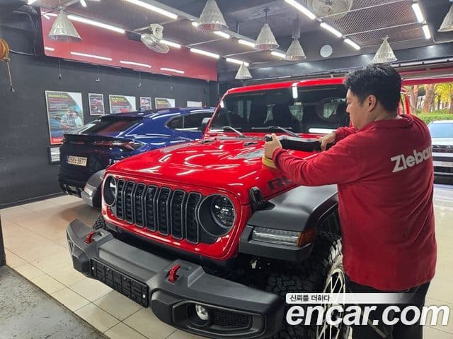 Jeep Wrangler (JL) 2.0 Rubicon Power top 4도어, 2025 13