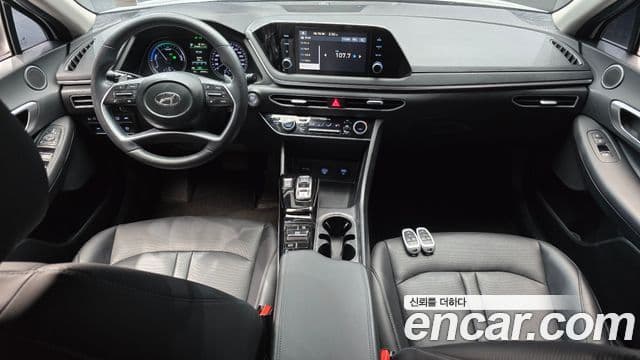 Hyundai Sonata гибрид (DN8) Modern, 2022 7