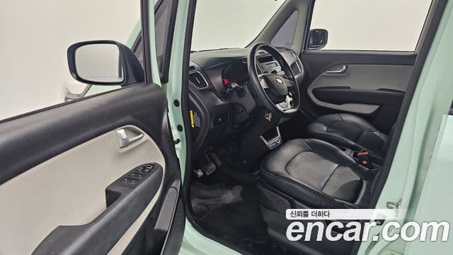 Kia Ray Special, 2013 10