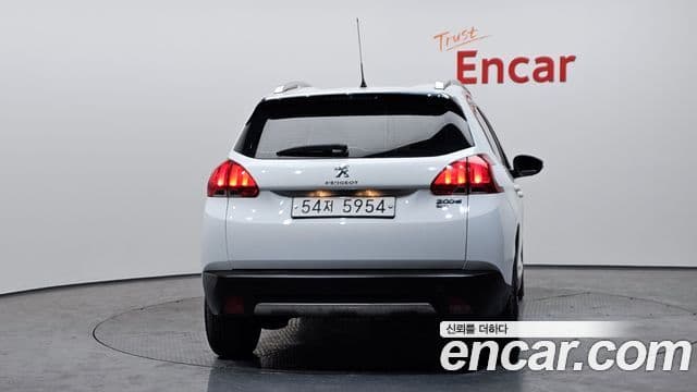 Peugeot 2008 1.6 e-HDi Felline S, 2015 4