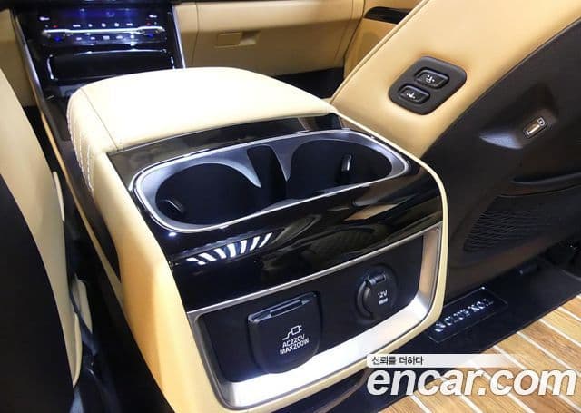 Kia Carnival 4세대 бензин 9인승 High Limousine(компания по спецнадстройкам), 2021 16