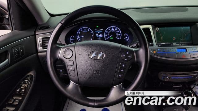 Hyundai Genesis 3.8 экспортная версия, 2013 15