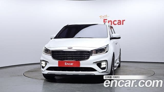 Kia The / новый New Carnival Noblesse, 2019 3