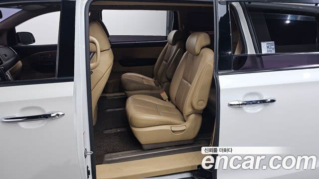 Kia The / новый New Carnival Noblesse, 2019 11