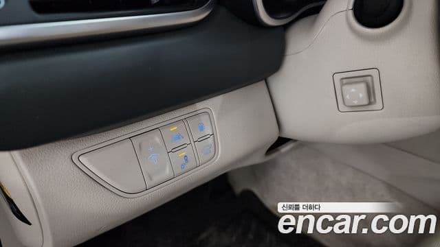 Genesis G70 Elite, 2019 16