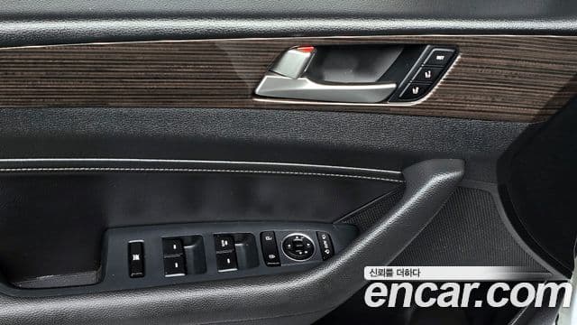 Hyundai Sonata New 라이즈 LPI Modern(для людей с инвалидностью), 2019 18