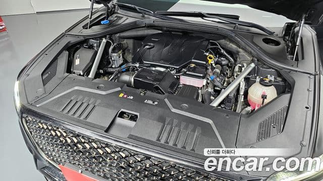 Genesis GV70, 2022 6