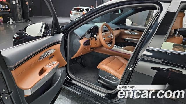 Genesis GV70, 2022 11