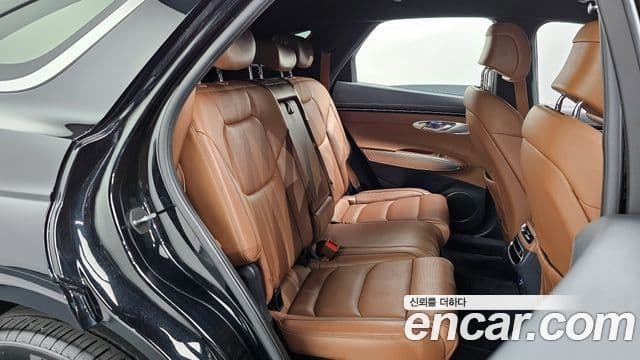 Genesis GV70, 2022 12