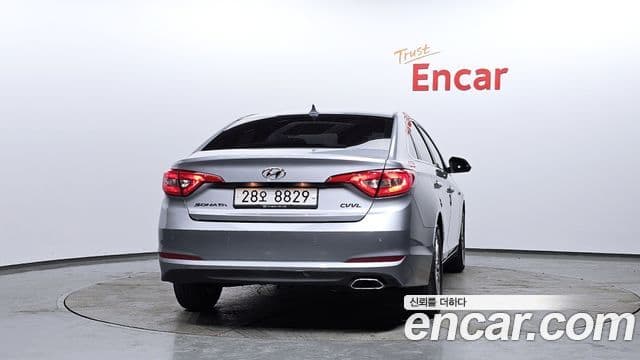 Hyundai LF Sonata Style, 2015 4