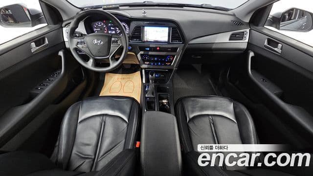 Hyundai LF Sonata Style, 2015 7