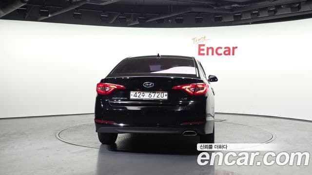 Hyundai LF Sonata LPI Smart(для людей с инвалидностью), 2015 4