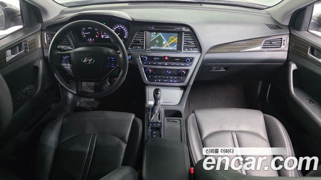 Hyundai LF Sonata LPI Smart(для людей с инвалидностью), 2015 7
