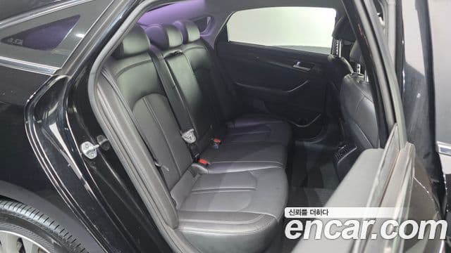 Hyundai LF Sonata LPI Smart(для людей с инвалидностью), 2015 12